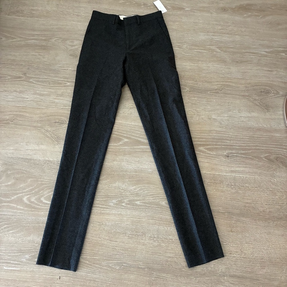 NWT- Ralph Lauren -Gray plaid tooth-hound Women’s Pants-Size 28.